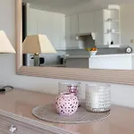 아파트 Royal Met Garage *