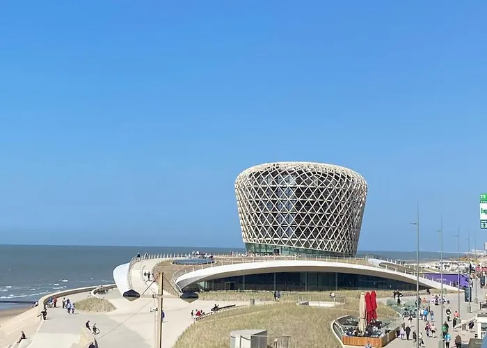 Apartament Royal Met Garage Middelkerke